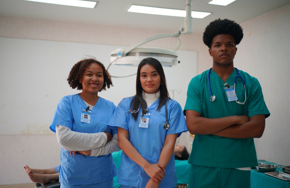 Breaking into the Nursing Field: Explore tips for new nurses
